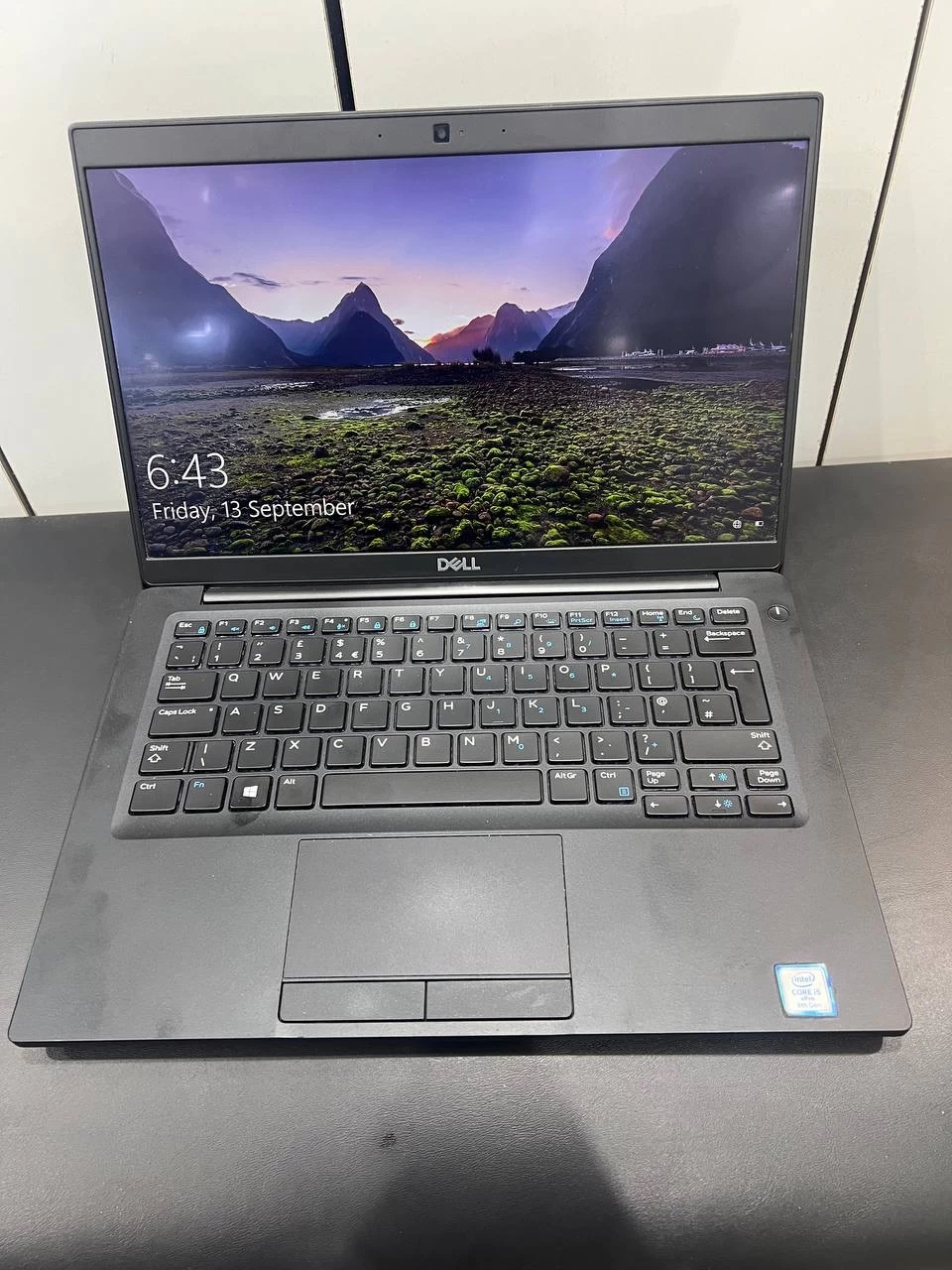 Dell  Latitude 7390